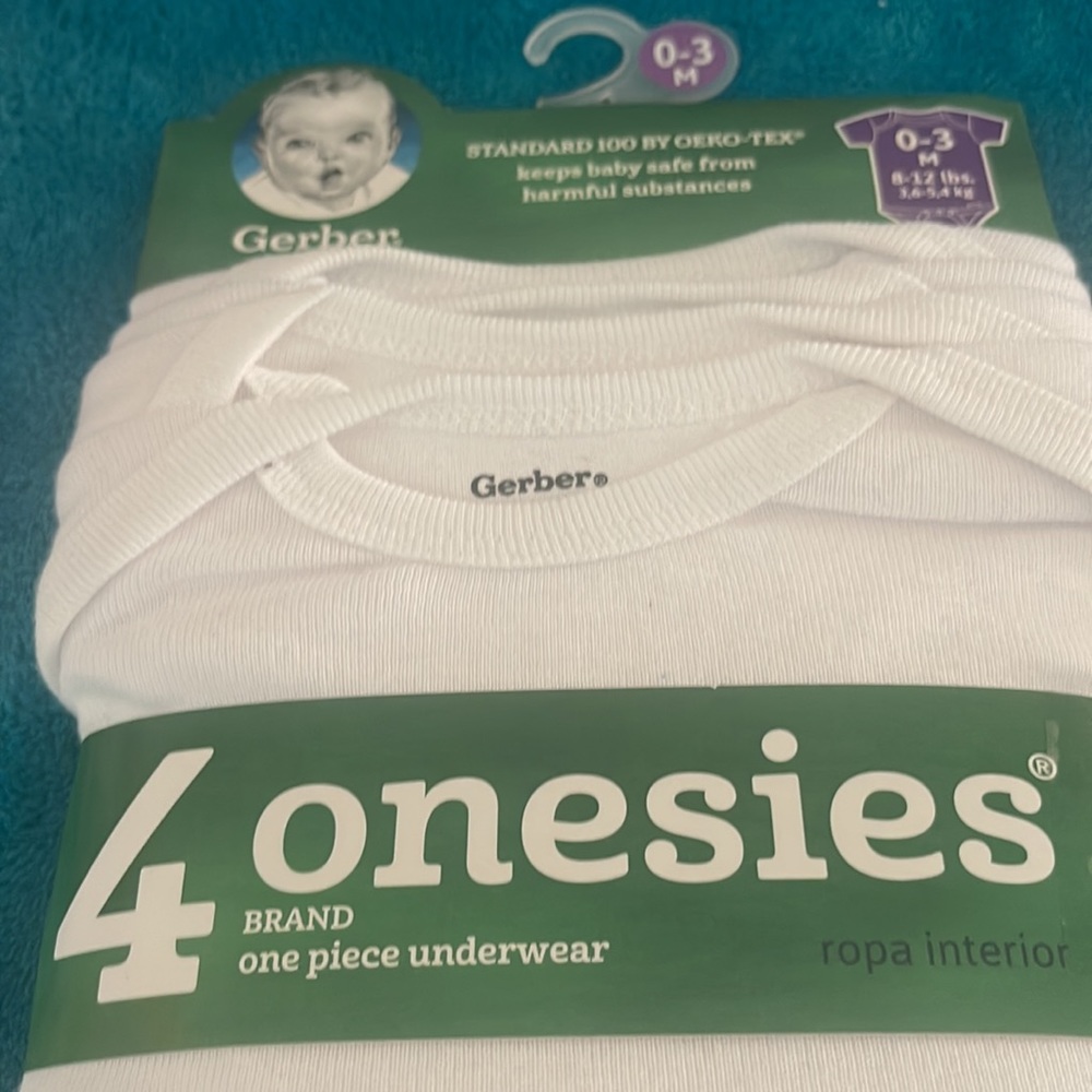 Gerber 1 pack of 4 Onesies (0-3 months)